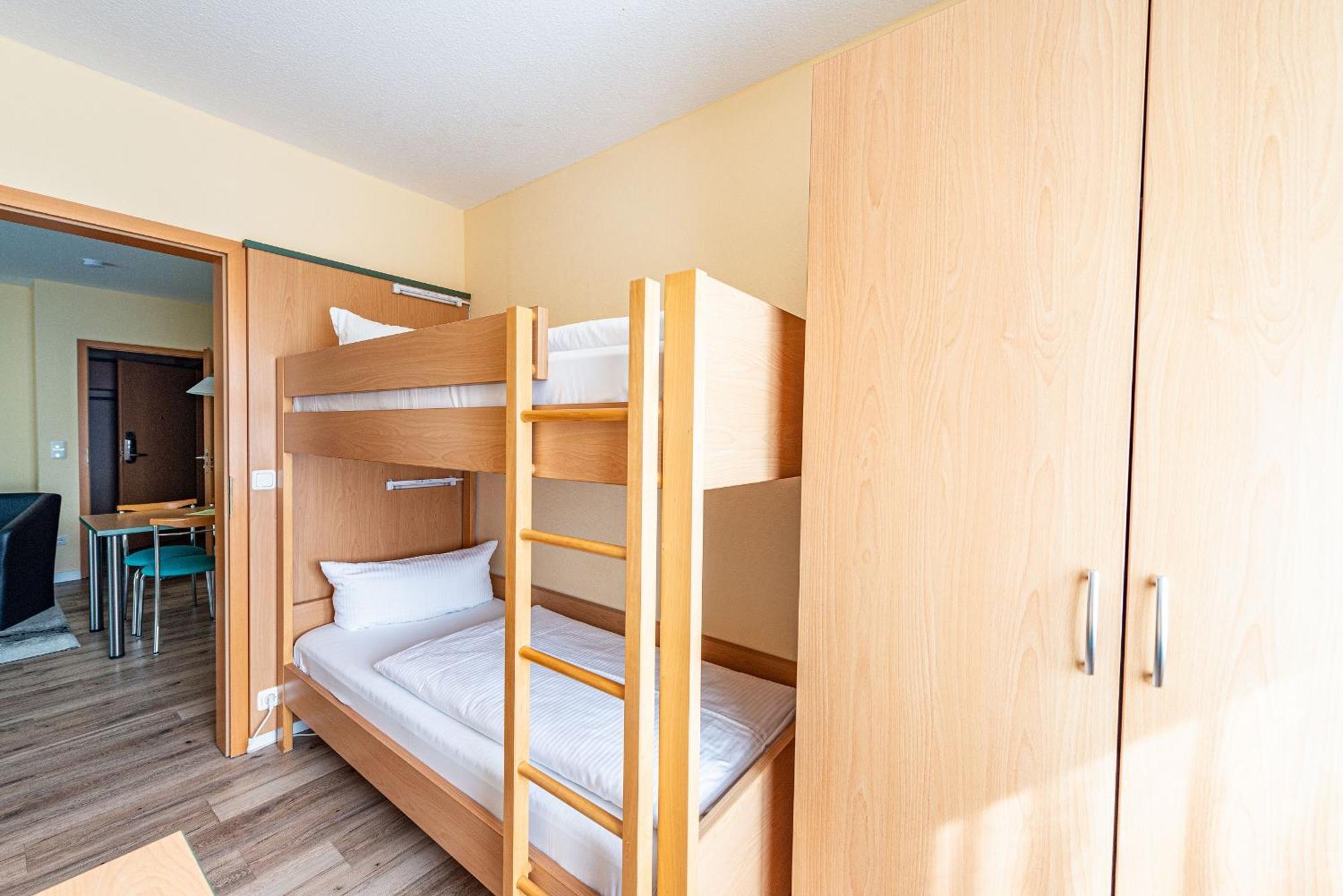 Ostseebad Kühlungsborn Am Weststrand Apartmenthaus Waldeck المظهر الخارجي الصورة