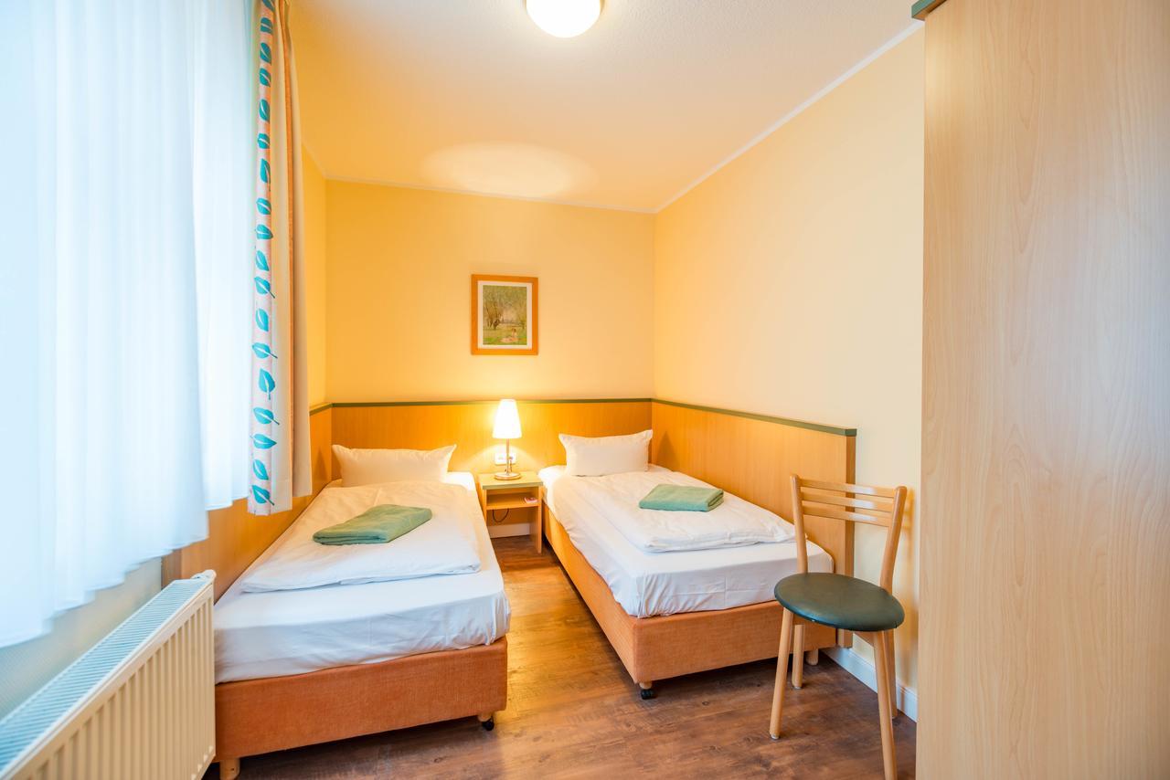 Ostseebad Kühlungsborn Am Weststrand Apartmenthaus Waldeck المظهر الخارجي الصورة