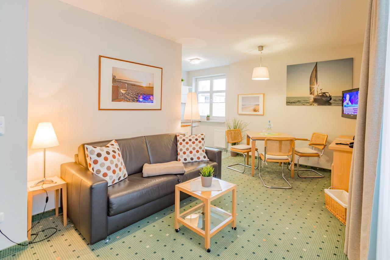 Ostseebad Kühlungsborn Am Weststrand Apartmenthaus Waldeck المظهر الخارجي الصورة