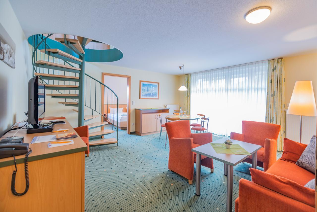 Ostseebad Kühlungsborn Am Weststrand Apartmenthaus Waldeck المظهر الخارجي الصورة