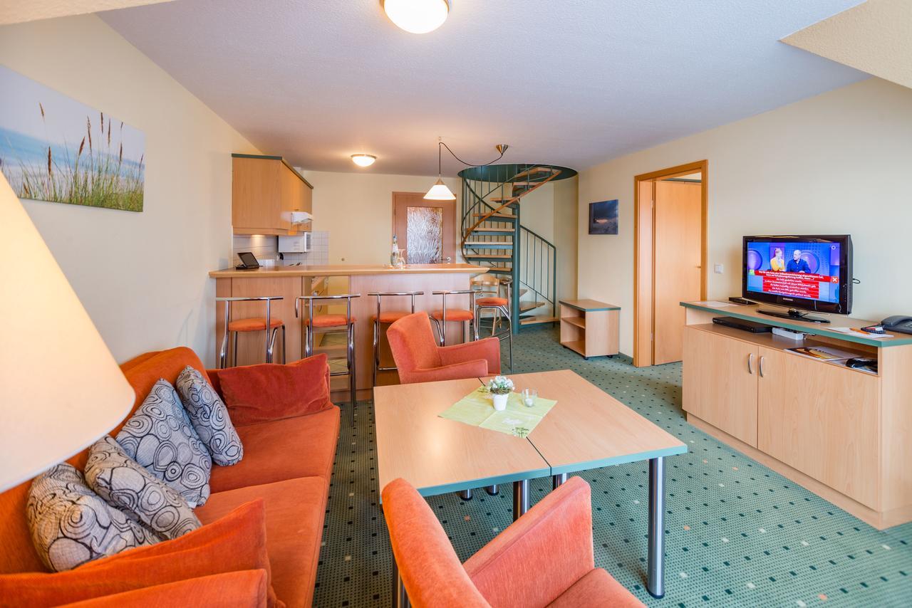 Ostseebad Kühlungsborn Am Weststrand Apartmenthaus Waldeck المظهر الخارجي الصورة